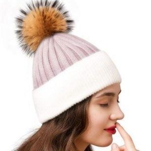 Furtalk Beanie with removable pompom -taupe/white